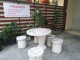 Friend's House Resort