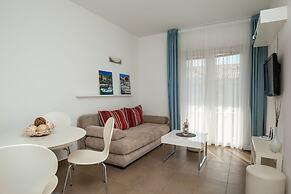 VILLA LIVIA APARTMENTS