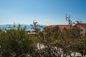 VILLA LIVIA APARTMENTS