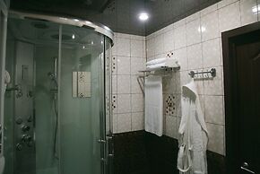 Yunost Hotel