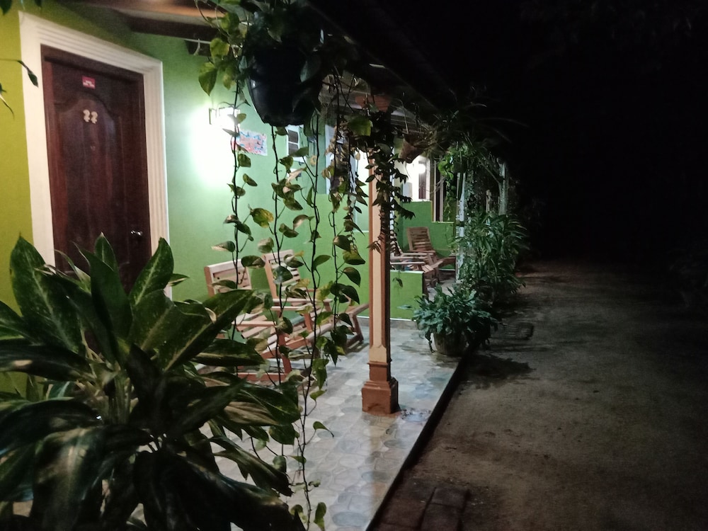 Sigiriya Rock Gate Resort