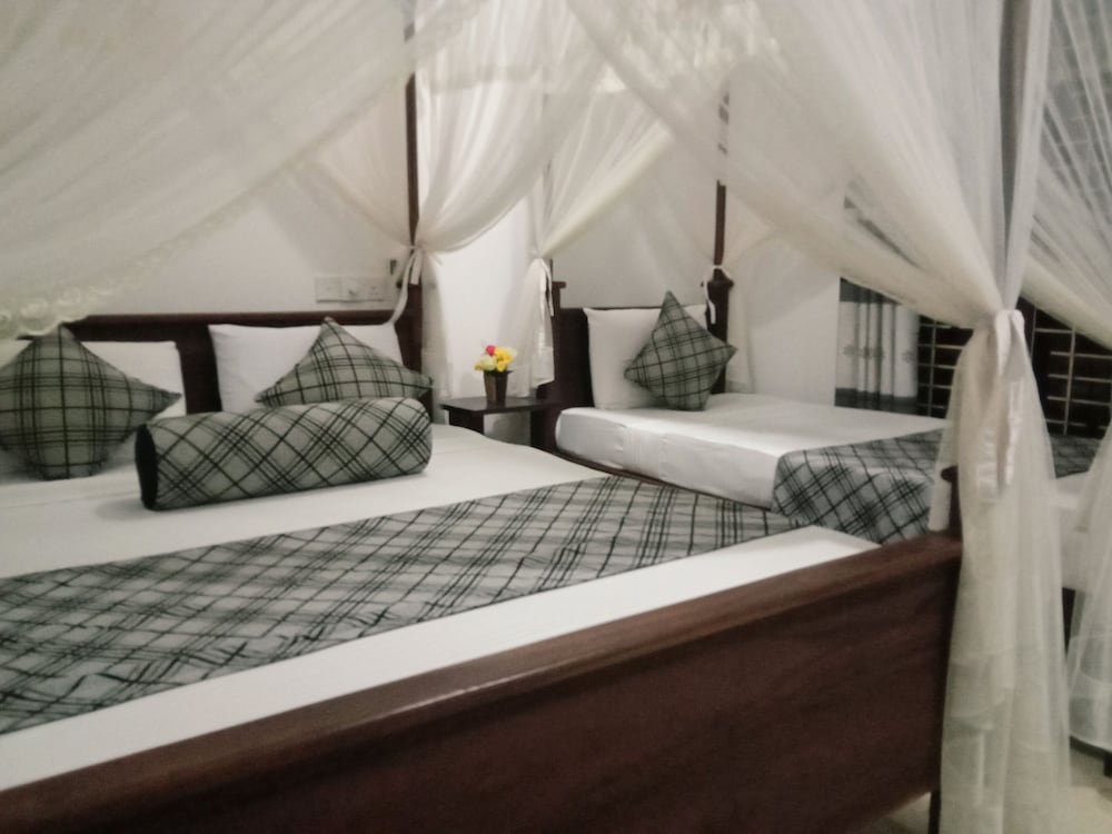 Sigiriya Rock Gate Resort