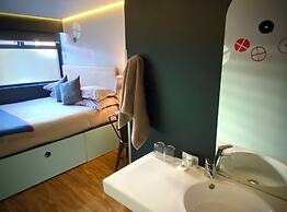 Bannister Hotel