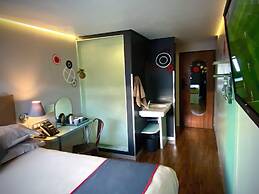 Bannister Hotel