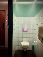 Bannister Hotel