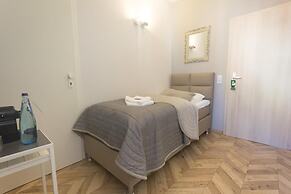 Tm Suites