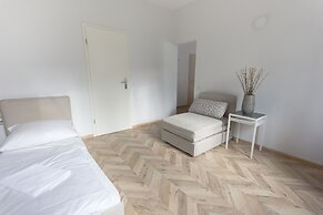 Tm Suites