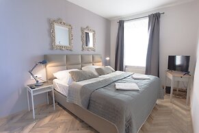 Tm Suites