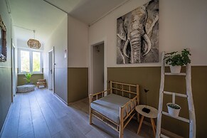 Easy Stay by Hotel La Perla