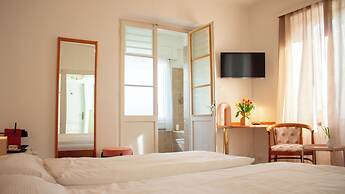 Easy Stay by Hotel La Perla