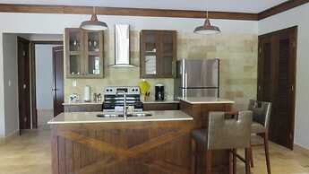 Paseo Suites