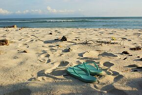 PUNTO MITA ECO SURF SUITES