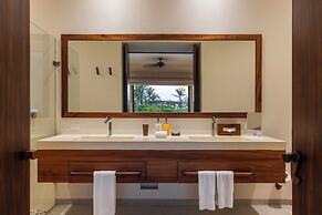 Marea Beachfront Villas