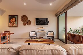 Marea Beachfront Villas