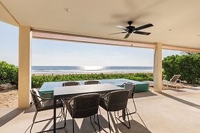 Marea Beachfront Villas