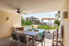 Marea Beachfront Villas