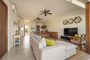 Marea Beachfront Villas