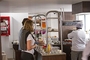 Samana Hotel