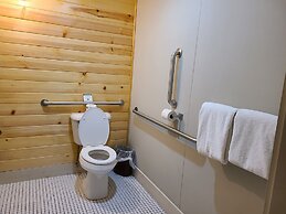 Drummond Island Resort