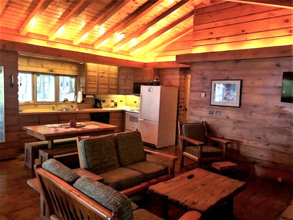 Drummond Island Resort