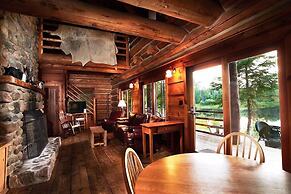 Drummond Island Resort