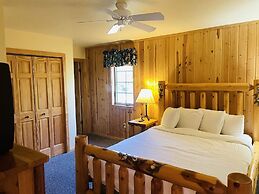 Drummond Island Resort