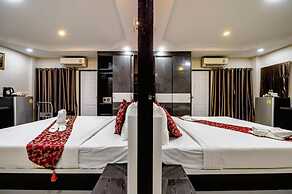 Gold Airport Suites