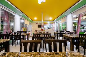 Gold Airport Suites