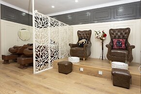Palace Gate Hotel & Resort by EHM