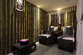 Palace Gate Hotel & Resort by EHM