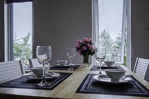Anh Tri Flower Apartment