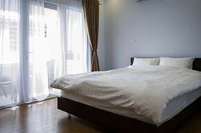 Anh Tri Flower Apartment