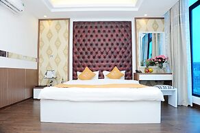 The Royal Hotel