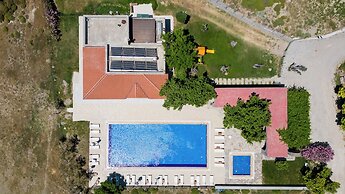 Cinarli Kasri Hotel
