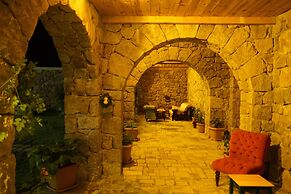 Cinarli Kasri Hotel