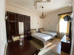 Christy Hotel