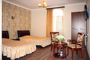 Christy Hotel