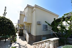 Adria Apartments