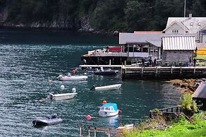 Visit Undredal