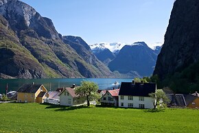 Visit Undredal