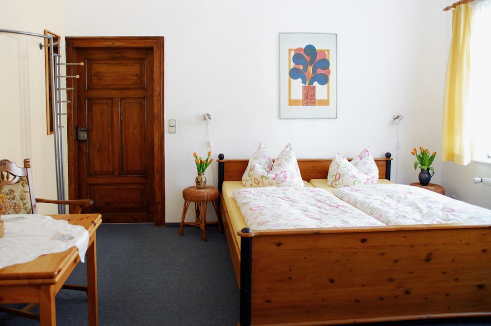 Pension Alter Zausel