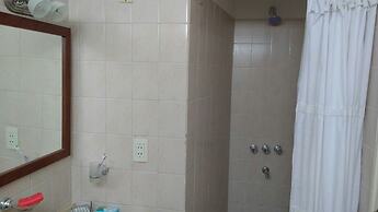Agua de oro Housing