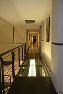 Puri Chorus Hotel