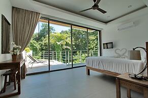 Ya Nui Beach Villas