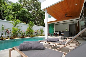 Ya Nui Beach Villas