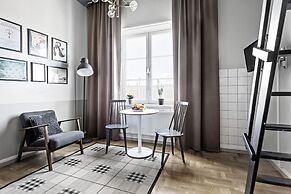 The Nooq Bromma