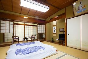 Kibune Hiroya