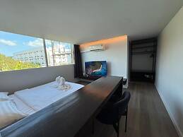 P168 Hostel Samui