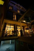 Mille Fleurs Hotel