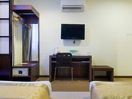 Eight Days Boutique Hotel